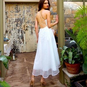 Jenny Yoo Penelope Halter strappy white daisy dress. Size 4